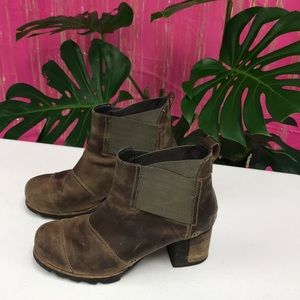 Sorel Addington Chelsea brown leather heeled boots